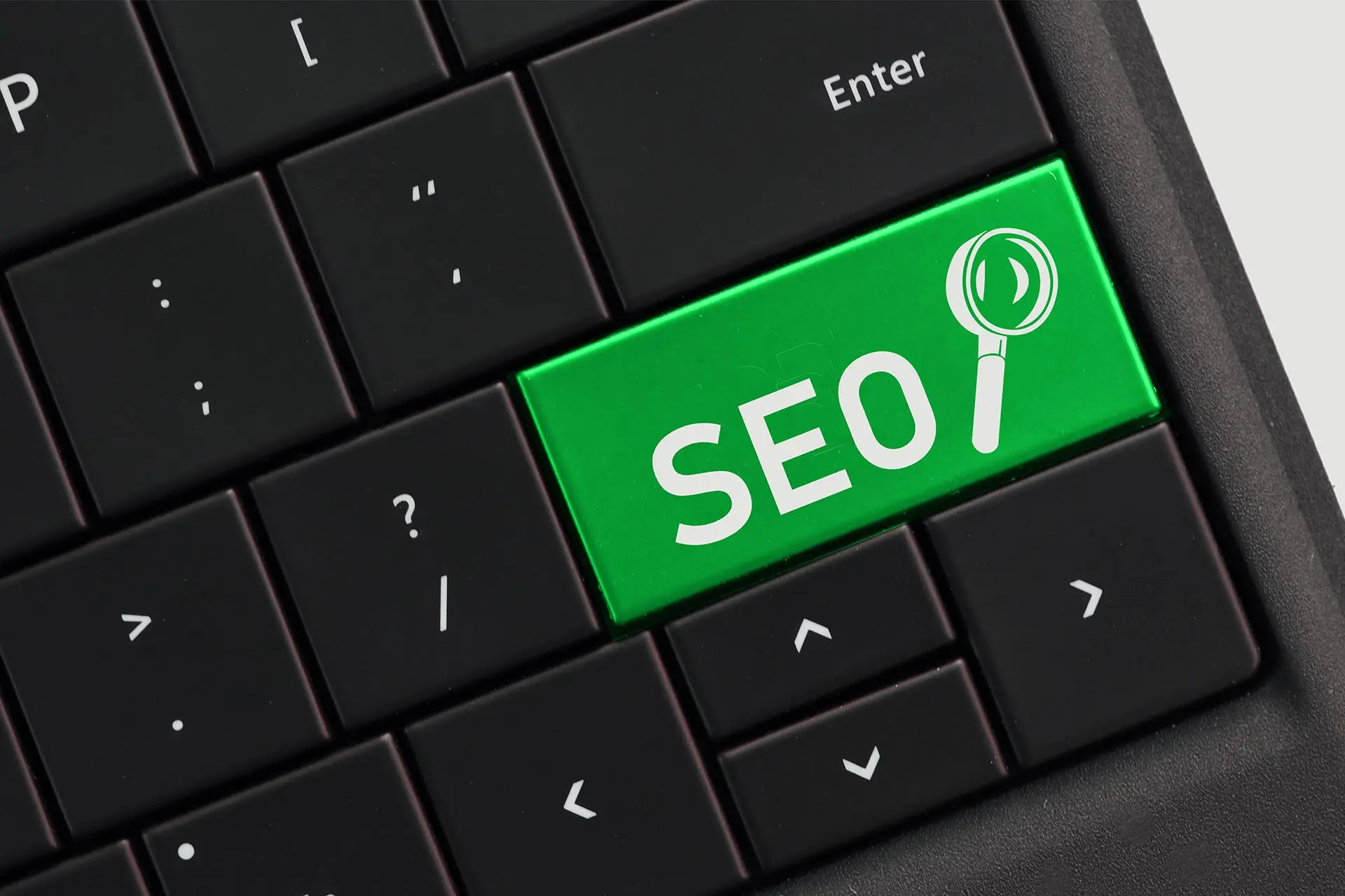 Ett tangentbord med en SEO-knapp